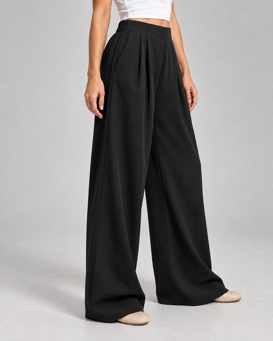 Ladies Wide Leg Trousers – High Waisted Pleated Style with Pockets